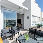 Lujoso Apartamento De 2 Habitaciones Con Vistas